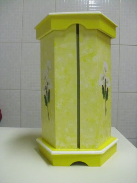 porta papel toalha amarelo